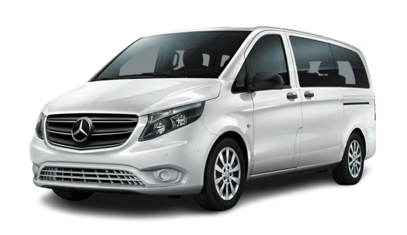 Louez une Mercedes-Benz Vito (Automatique, 2.0 L Essence, 9 Sièges) à Tenerife